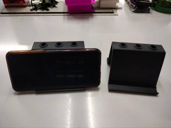 Phone and Pen Stand - Image 2