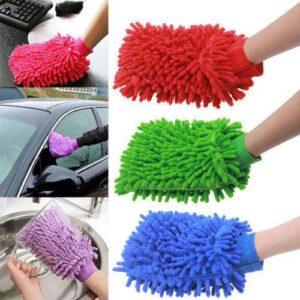 cleaning gloves